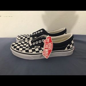 •Vans Era (cheakerboard)